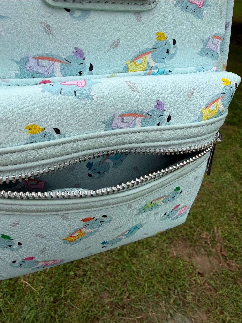 Disney Parks Loungefly Dumbo Hard Tag Mini Backpack Blue Preowned